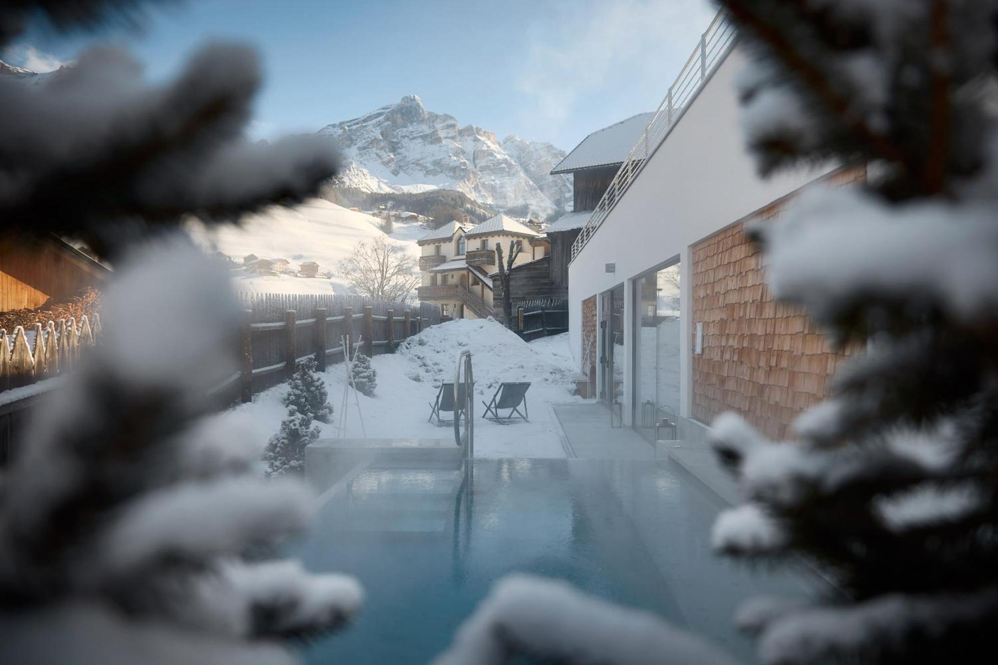 Hotel Des Alpes La Villa  Eksteriør billede