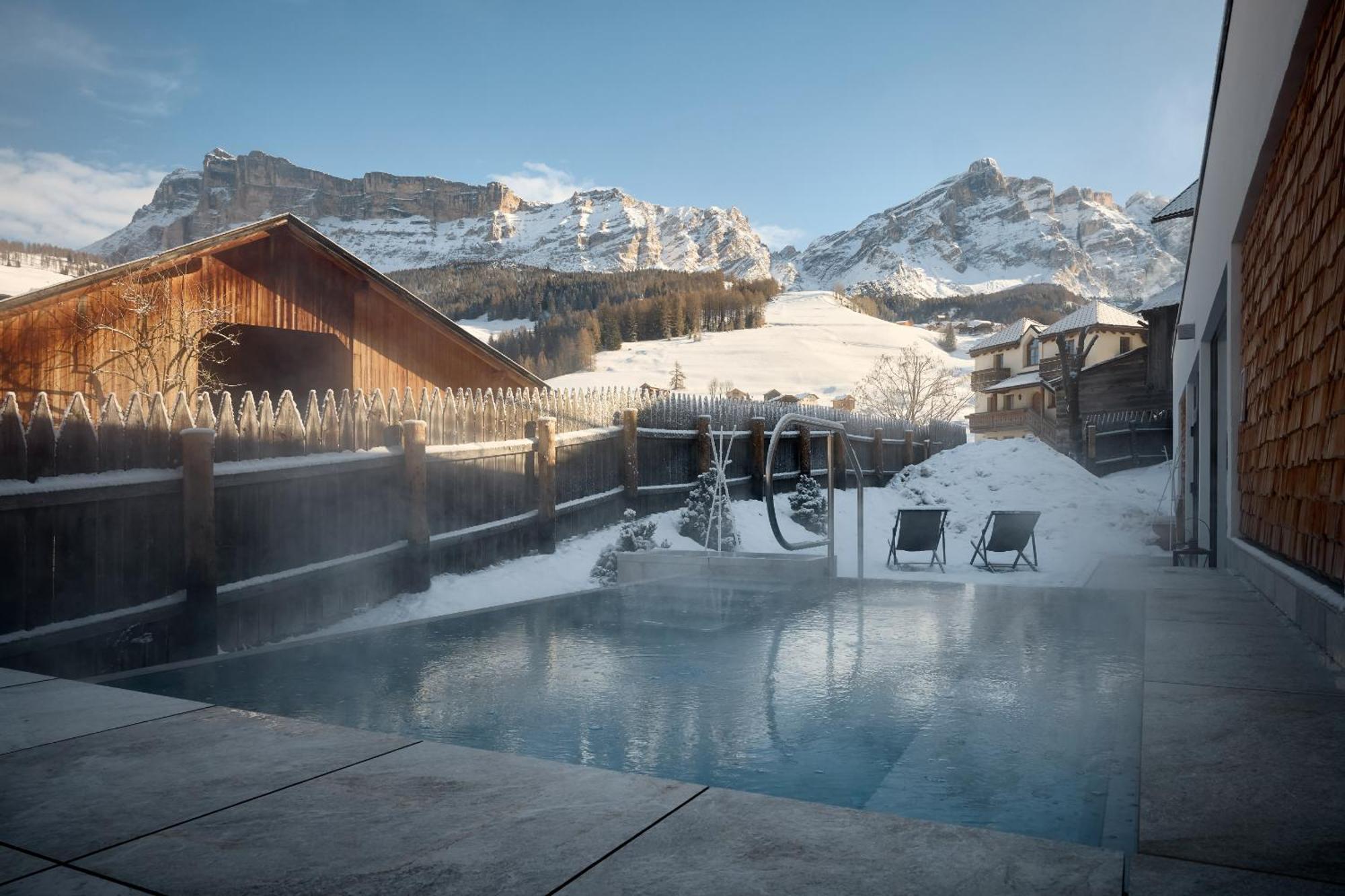 Hotel Des Alpes La Villa  Eksteriør billede