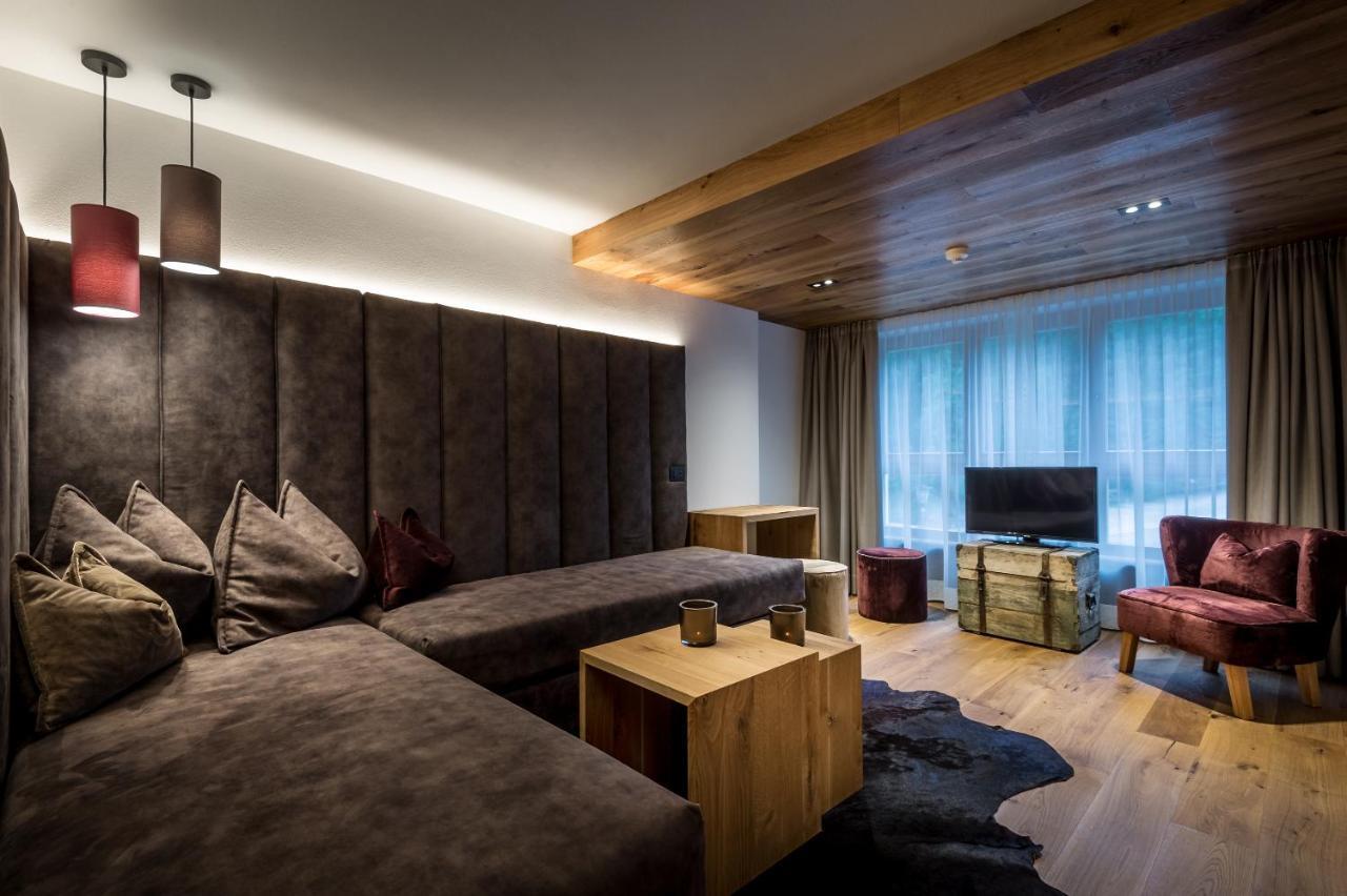 Hotel Des Alpes La Villa  Eksteriør billede